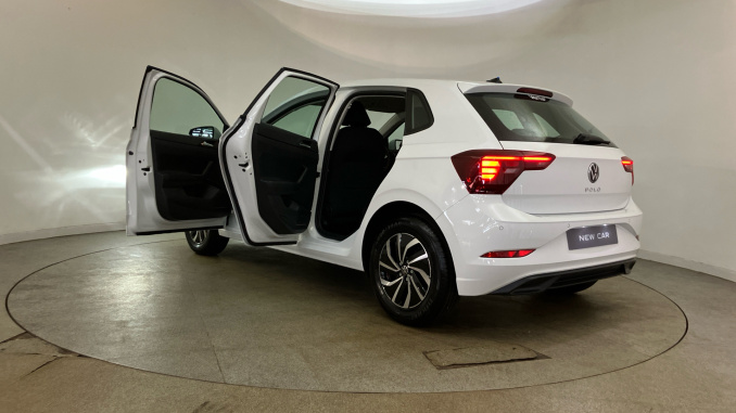 Volkswagen Polo 1.0 TSI Life 5dr Petrol Hatchback - Image 42